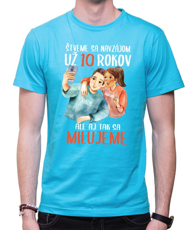 Partnerské tričká - Štveme sa navzájom (selfie) + vlastný text (počet rokov a mená) Partnerské tričká - Štveme sa navzájom (selfie) + vlastný text (počet rokov a mená)