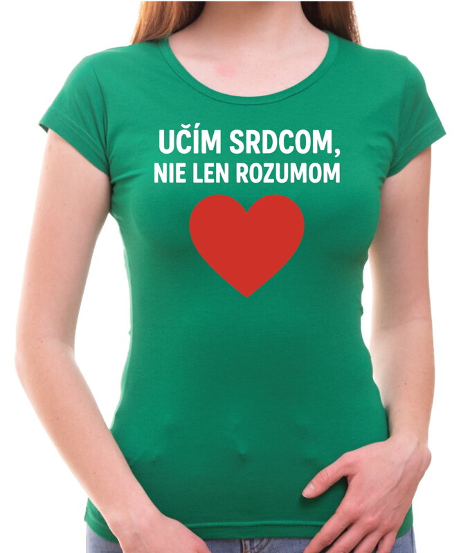 Tričko pre učiteľov/učiteľky - Učím srdcom... Tričko pre učiteľov/učiteľky - Učím srdcom...